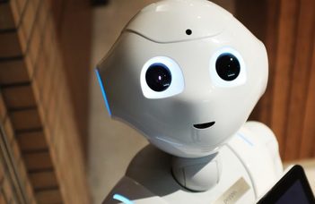 Hogyan fejezzen ki érzelmeket egy robot?