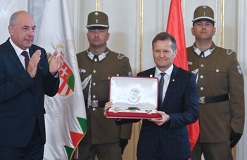 Krausz Ferenc kapta a Magyar Szent István Rendet